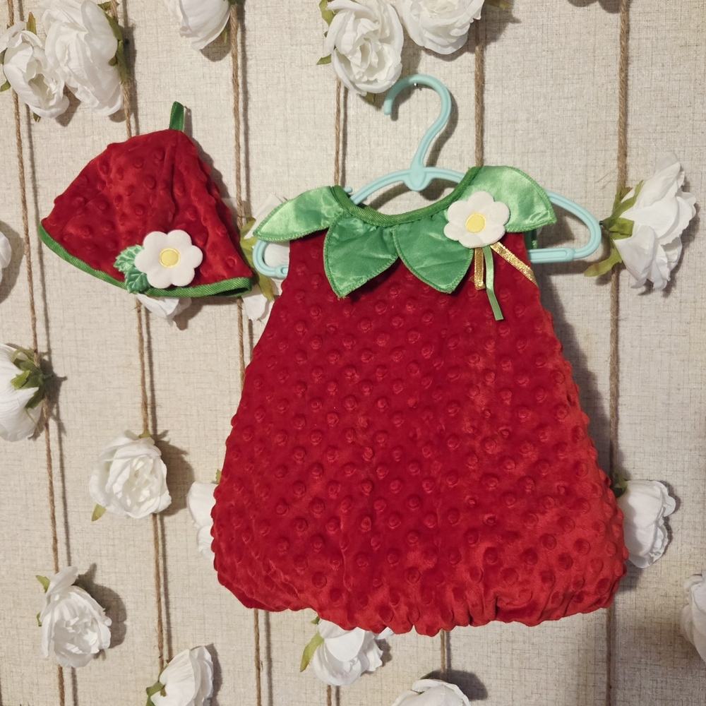 Adorable Strawberry Costume for Kids - Red and Green